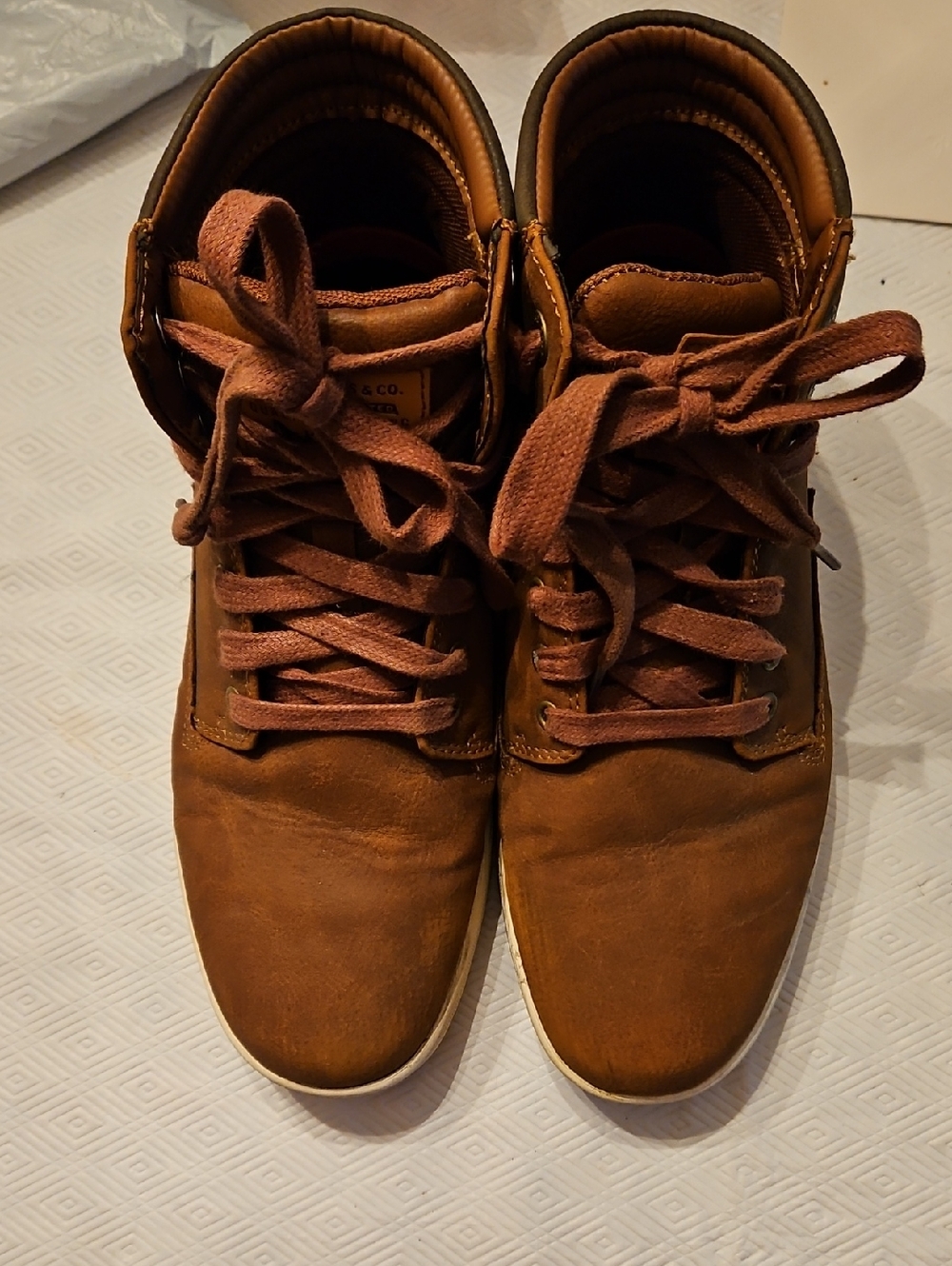 Levi's Men's Brown hightop - sneakers